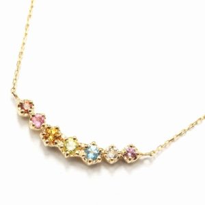 アミュレットネックレス