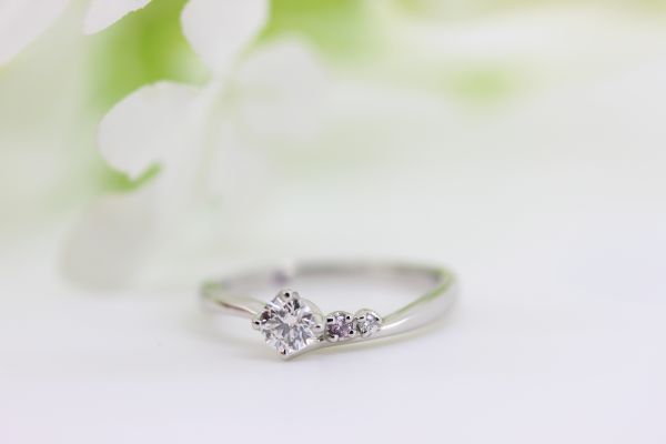 婚約指輪