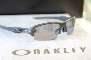 OAKLEY