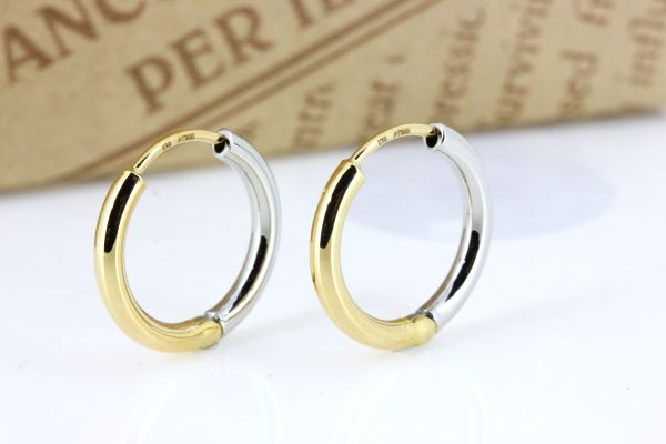 フープピアス
