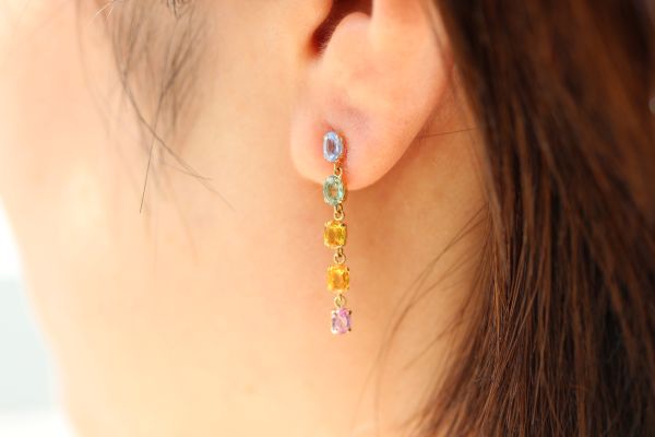 カラーサファイアピアス