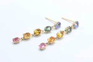 カラーサファイアピアス