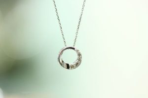 ダイヤモンドネックレス